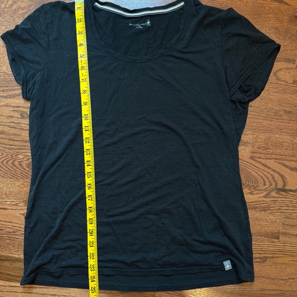 Smartwool Solid Scoop Tee - Merino Tencel, Black, X-Large - Picture 4 of 4